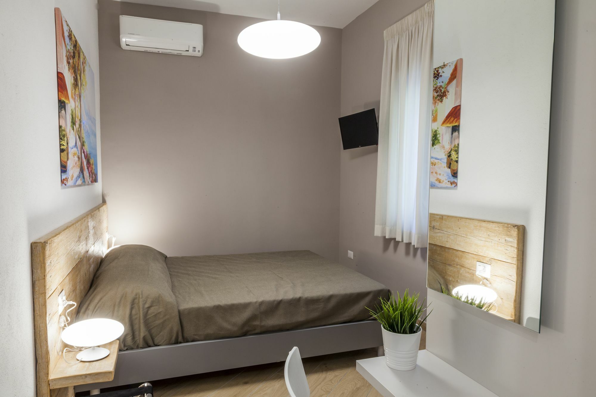 Euforia Napoli - Tre Sedi - Three Locations Bed and Breakfast Eksteriør billede
